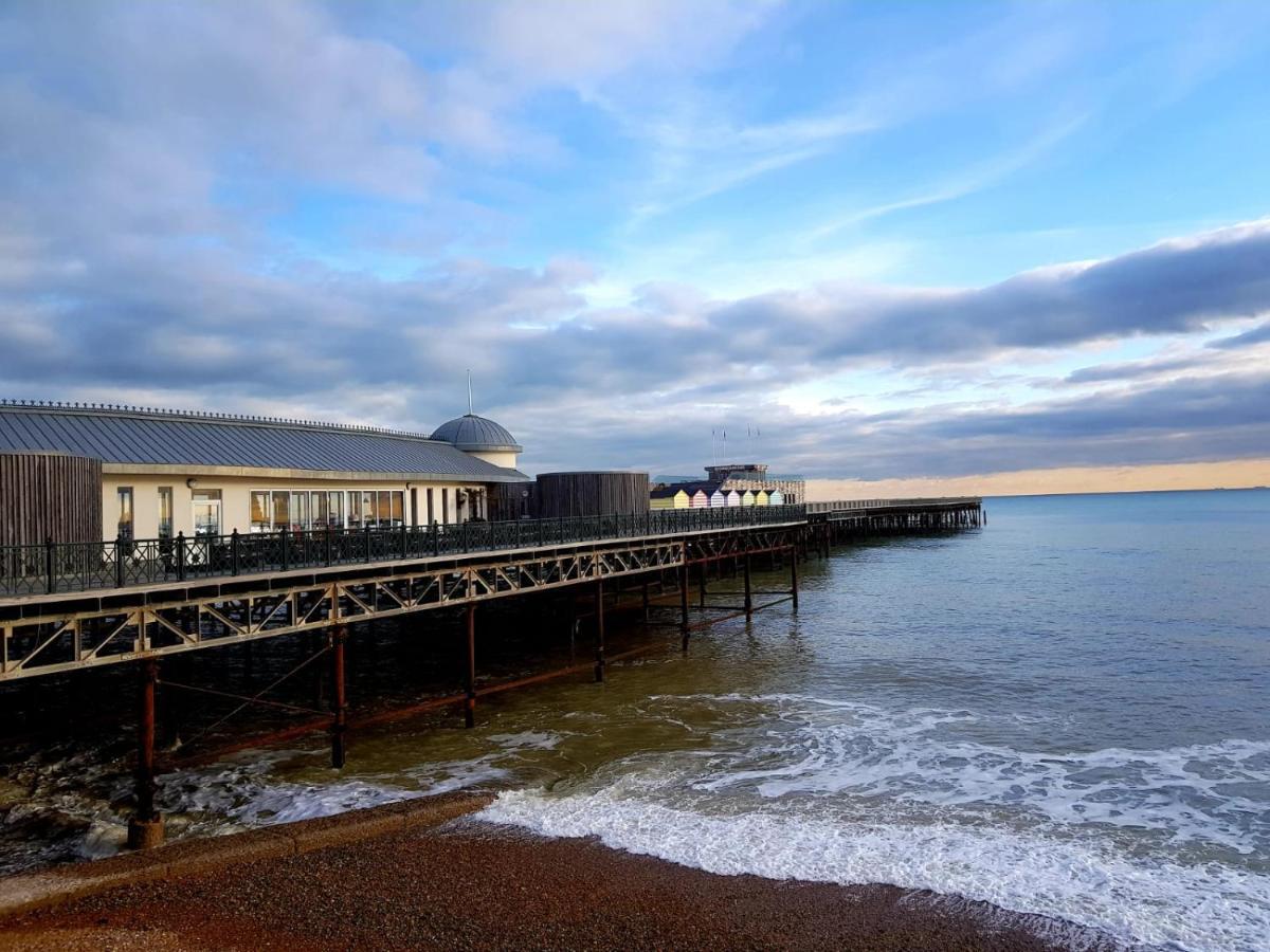 Beautiful Apartment 2 Mins To The Beach St Leonards-on-Sea エクステリア 写真